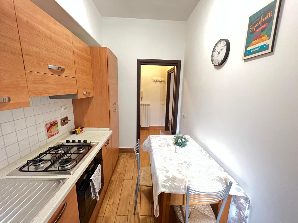 Vatican Flat Cozy With Terrace โรม ภายนอก รูปภาพ